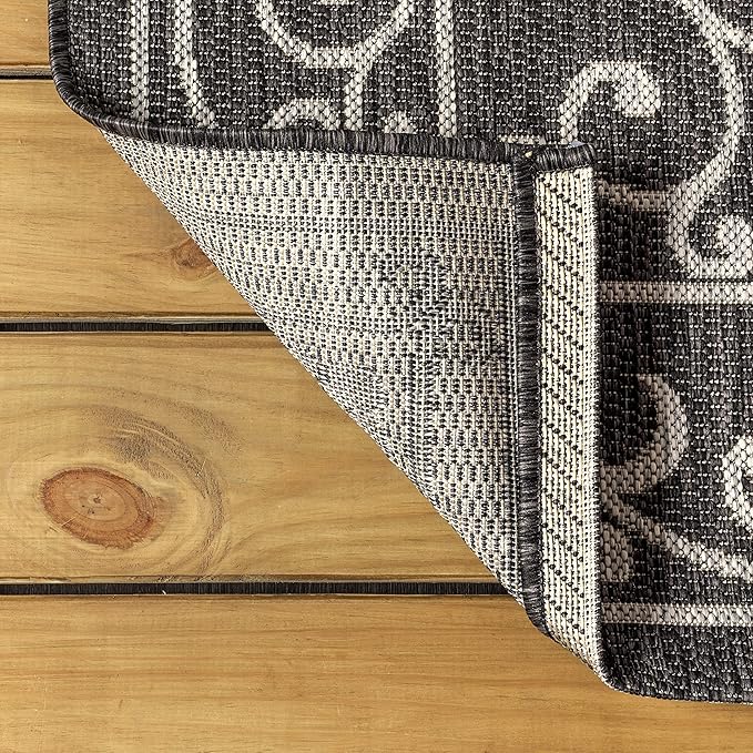 JONATHAN Y Vintage Filigree Indoor Outdoor Area Rug 5X8 Black/Gray, Charleston Textured Weave for Backyard, Patio, Porch, Easy-Cleaning, High Traffic, Pet-Friendly, Non-Shedding (SMB106G-5)