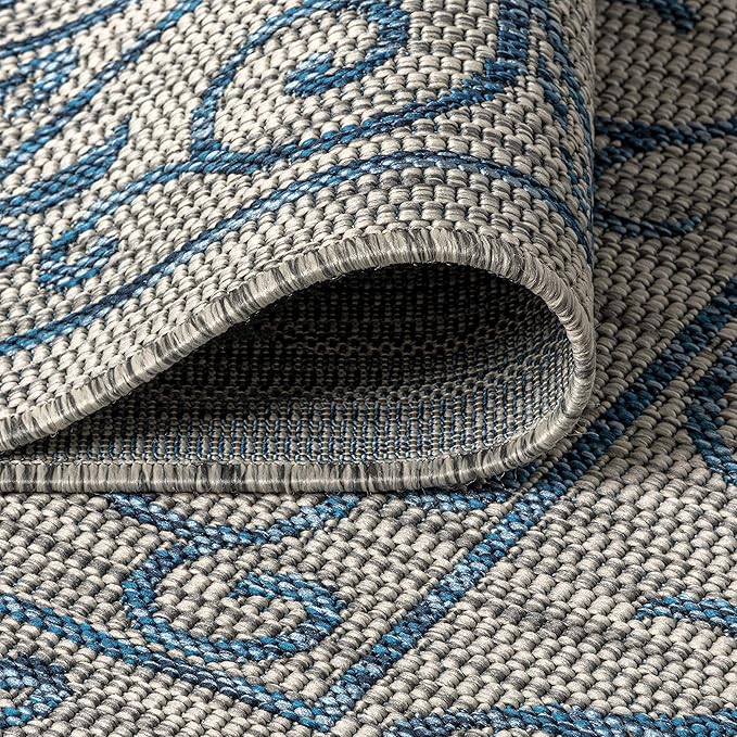 JONATHAN Y Vintage Filigree Indoor Outdoor Round Area Rug 4 Ft Gray/Navy, Charleston Textured Weave for Backyard, Patio, Porch, Easy-Cleaning, High Traffic, Pet-Friendly, Non-Shedding (SMB106C-4R)