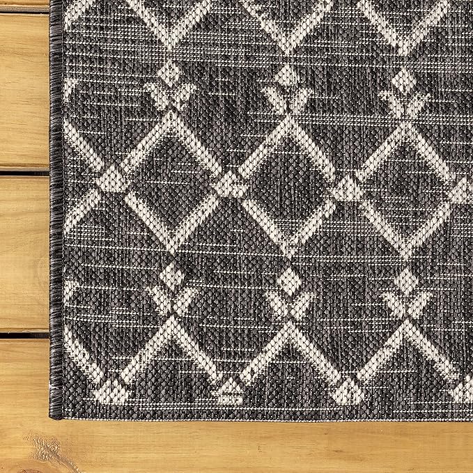 JONATHAN Y Moroccan Geometric Indoor Outdoor Runner Rug 2X10 Black/Gray, Ourika Textured Weave for Backyard, Patio, Porch, Easy-Cleaning, High Traffic, Pet-Friendly, Non-Shedding (SMB108F-210)