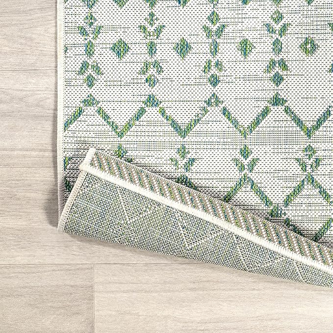 JONATHAN Y Moroccan Geometric Indoor Outdoor Area Rug 3X5 Green/Ivory, Ourika Textured Weave for Backyard, Patio, Porch, Easy-Cleaning, High Traffic, Pet-Friendly, Non-Shedding (SMB108R-3)