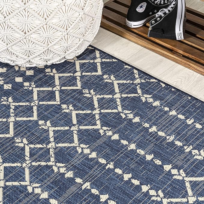 JONATHAN Y Moroccan Geometric Indoor Outdoor Square Area Rug 5X5 Navy/Beige, Ourika Textured Weave for Backyard, Patio, Porch, Easy-Cleaning, High Traffic, Pet-Friendly, Non-Shedding (SMB108K-5SQ)