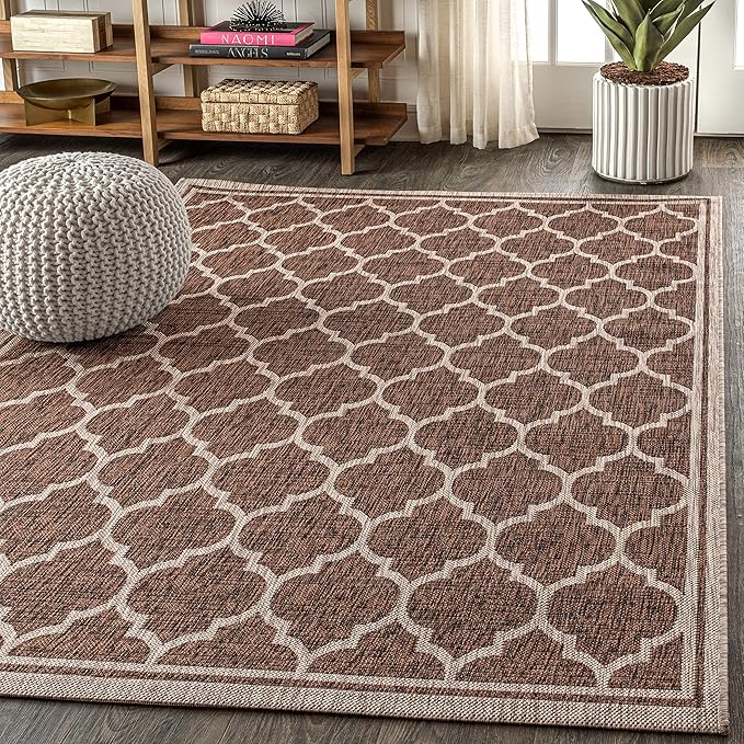 JONATHAN Y Moroccan Trellis Indoor Outdoor Area Rug 4X6 Espresso/Taupe, Trebol Textured Weave for Backyard, Patio, Porch, Easy-Cleaning, High Traffic, Pet-Friendly, Non-Shedding (SMB109B-4)