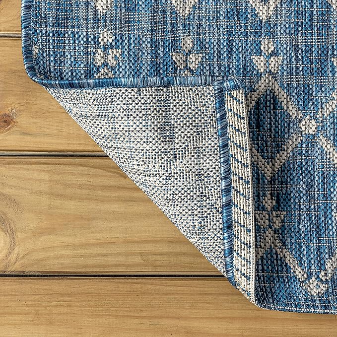 JONATHAN Y Moroccan Geometric Indoor Outdoor Square Area Rug 6X6 Navy/Light Gray, Ourika Textured Weave for Backyard, Patio, Porch, Easy-Cleaning, High Traffic, Pet-Friendly, Non-Shedding SMB108B-6SQ
